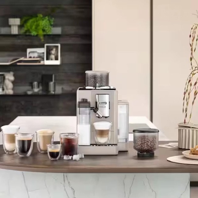 Автоматична машина за еспресо 1450W, "Rivelia", Sand Beige - DeLonghi